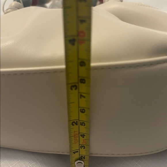 Urban Expressions Ivory Yzabelle Crossbody bag beaded handle vegan leather NWT - Picture 9 of 10